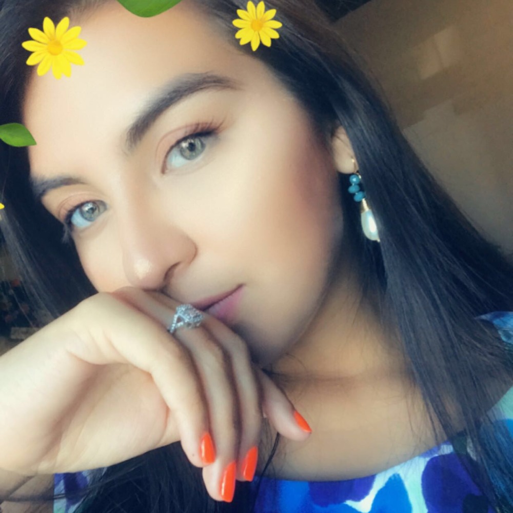 Meet your Posher, Karla